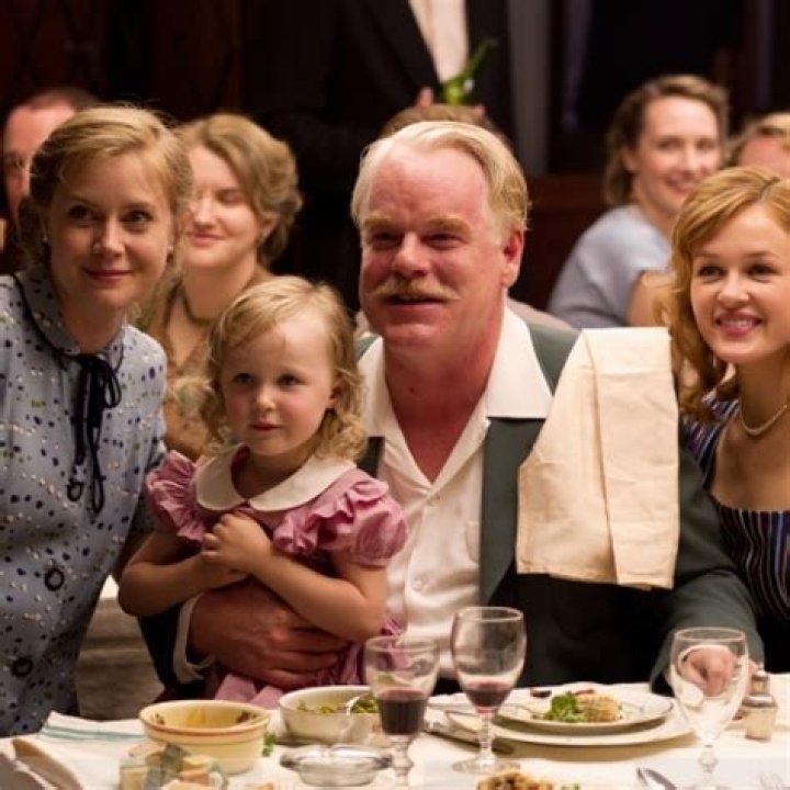 Amy Adams Breaks Down Talking About Philip Seymour Hoffman