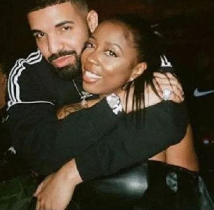 Austin Mahone Girlfriend, Dating, Gay, Parents, Net Worth