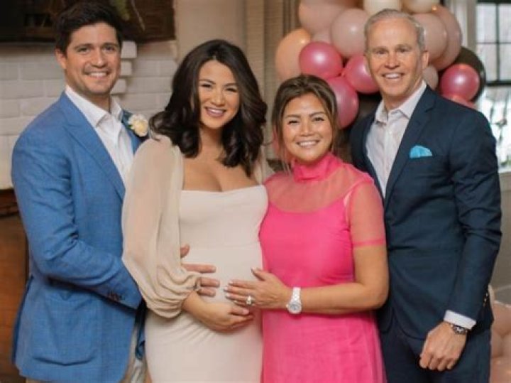 Bachelor Nation: Caila Quinn Announces Her First Pregnancy