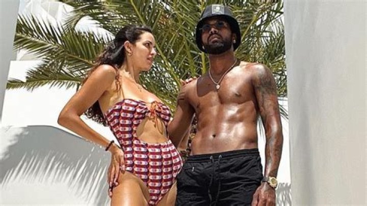 Bikini-clad Olivia Rodrigo 'slays' exotic vacay eating fried food poolside