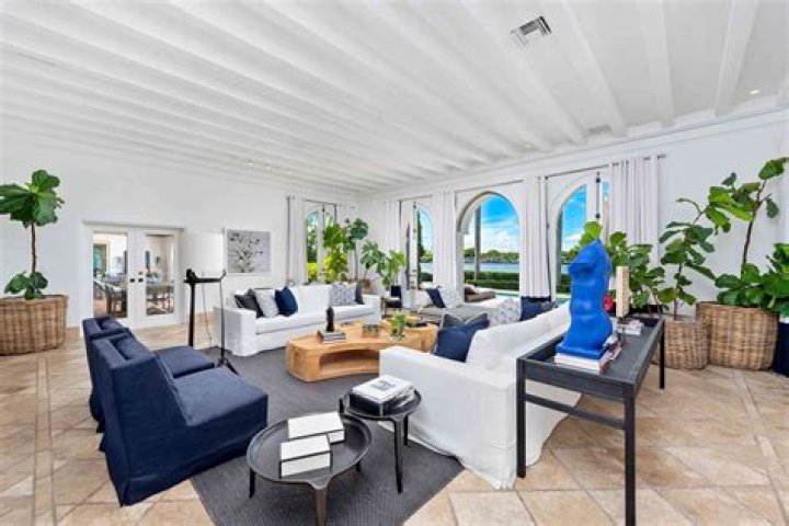 Inside Cher's former Miami Beach mansion - marble bath and private terrace