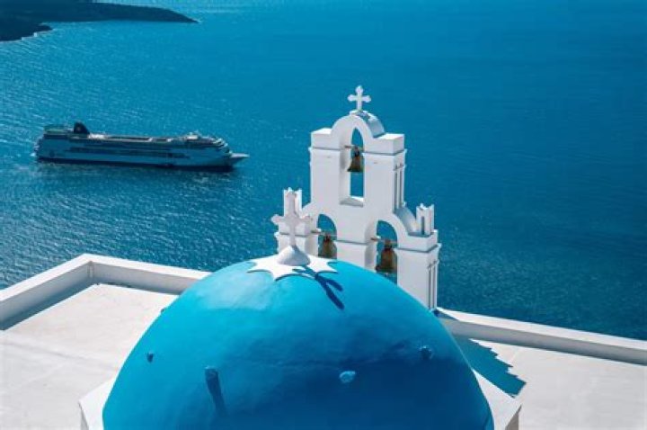 Insider's Guide to Fira, Greece