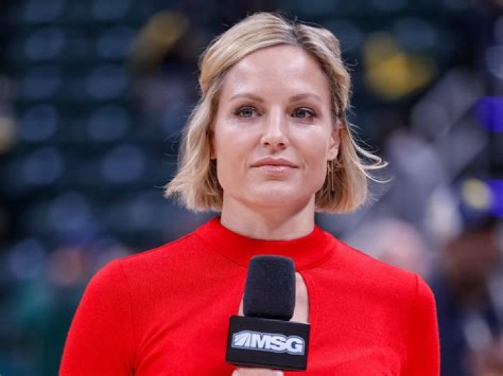 Is MSG Network's Sideline Reporter Rebecca Haarlow Married?