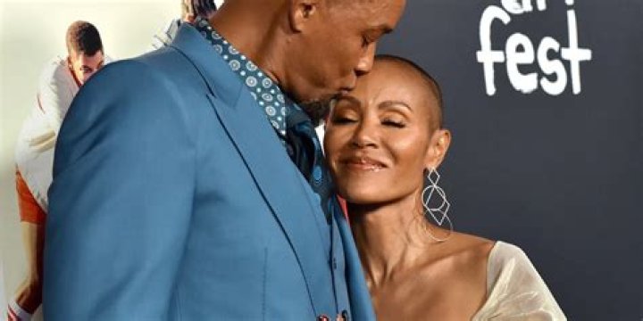 Jada Pinkett Smith shows 'hair comeback' and she's 'looking good' blonde