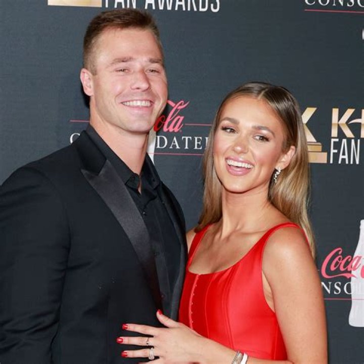 Janice Huff Husband, Divorce, Pregnant, Children, Salary and Net Worth