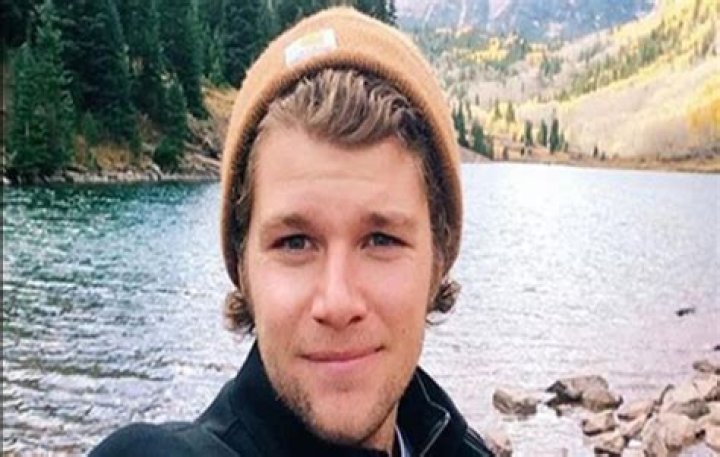 Jeremy Roloff Slammed For Controversial Photos