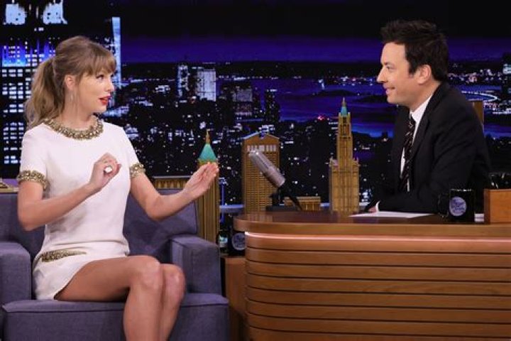 Jimmy Fallon jokes Taylor Swift is 'NFL MVP' over Tagovailoa and more players
