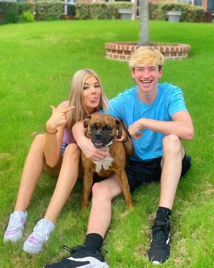 Kate Marie Baker Pets - Celebrity Pets