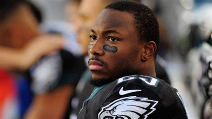 LeSean McCoy Net Worth: How Much Did He Make Until Retirement?