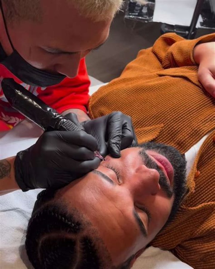 Orlando Bloom was forced to fix his tattoo of his son's name after grave mistake