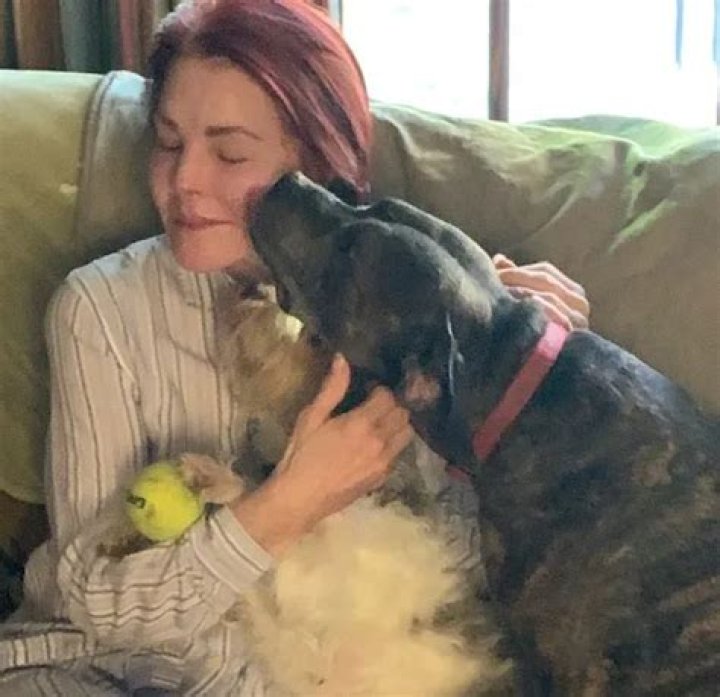 Priscilla Presley Pets - Celebrity Pets