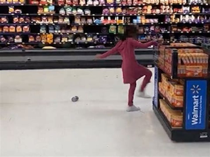 Tracy Morgan Sues Walmart Over Crash